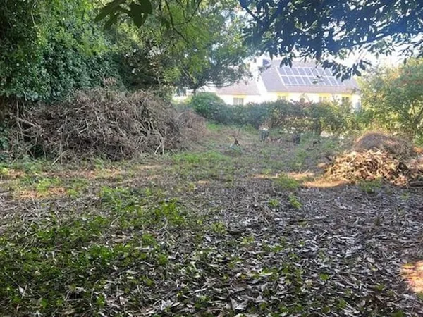 Terrain 957 m²