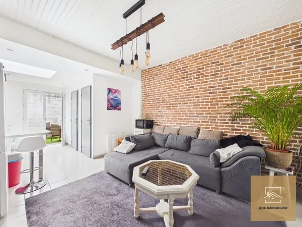 Maison 3 chambres en très bon état À 10 min à pied du métr
