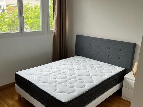 Chambre à louer en colocation