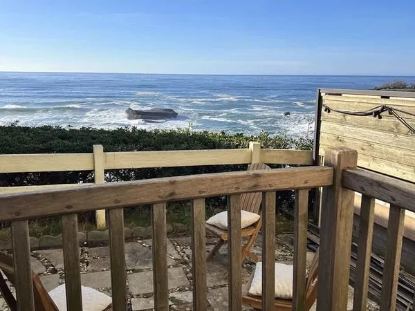 Appartement rare avec terrasse panoramique en première ligne - Quartier Impérial