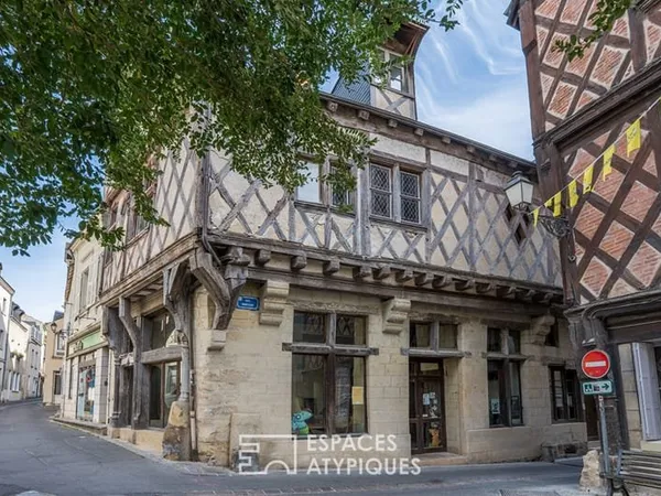 Ensemble historique de charme dans le centre médiéval