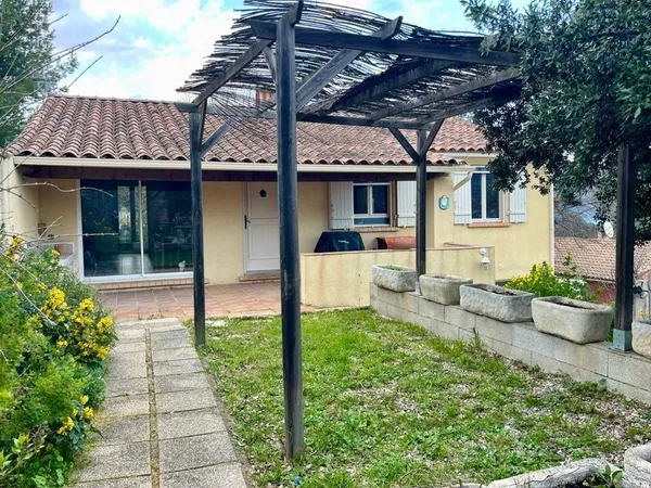 Maison individuelle à vendre - Apt, coeur du Luberon (84)