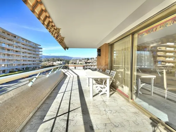 2 PIÈCES 55m2 - VUE MER & TERRASSE 37m2 - RÉSIDENCE MONTE CR