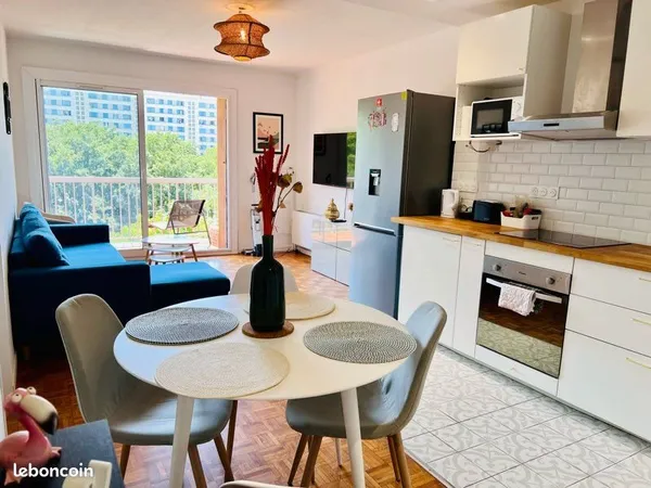 ✨ Colocation - 1 Chambre Disponible avec salle d'eau privée et grand balcon | Meublé Neuf & Tout Con