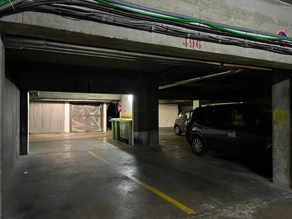Parking 13 m²