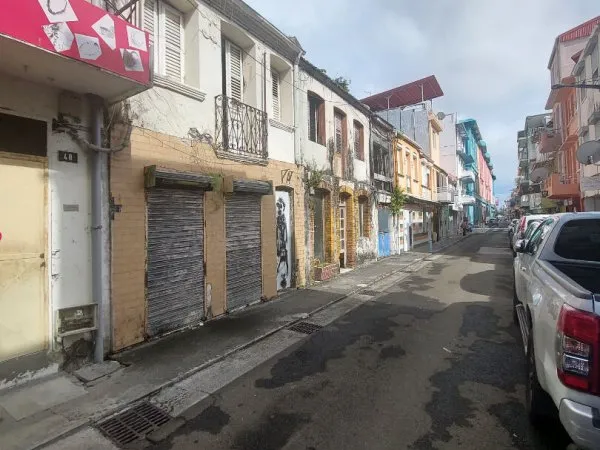 Immeuble de rapport | Emplacement stratégique au coeur de FORT-DE-FRANCE