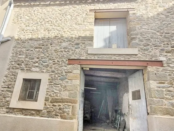 REMISE CAVE ou GARAGE - 150m2