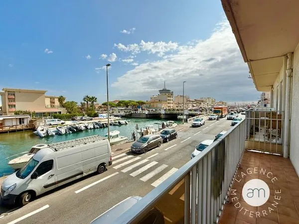 Rare !T3 avec terrasse face au canal