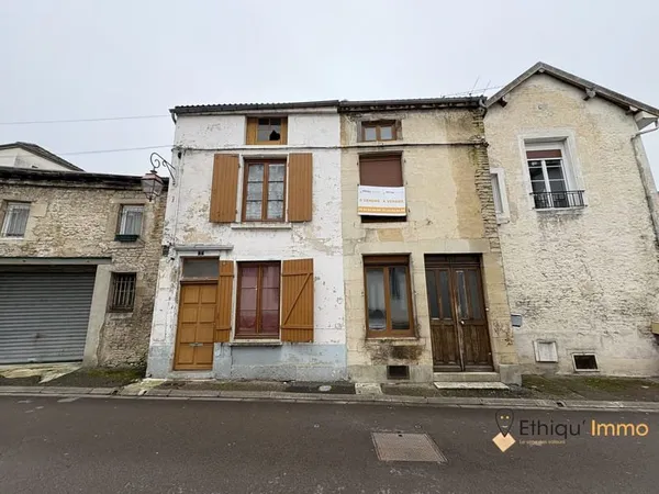 Maison de ville à rénover entièrement