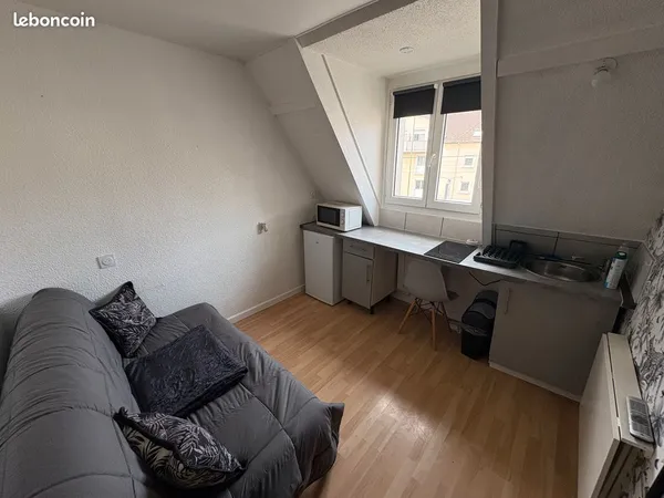 Petit studio entièrement équipé