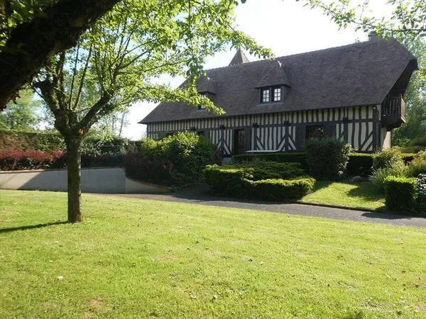 Maison 6 pièces 176 m²