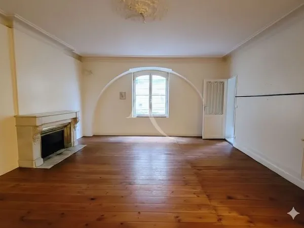 Appartement 3 pièces 82 m²