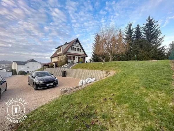 Maison 6 pièces 145 m²