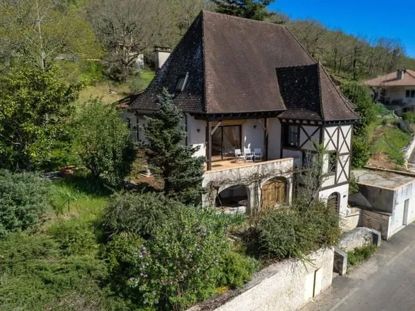 Maison 7 pièces 184 m²