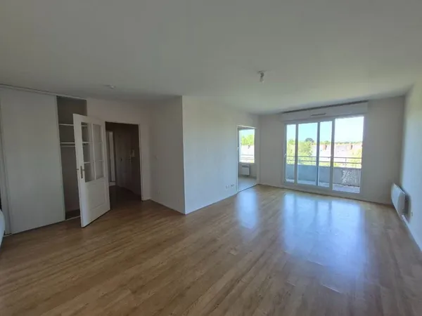 Appartement Nantes 3 pièce(s) 64.48 m2 Nantes Eraudière