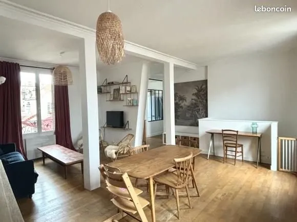 Appt T3 en duplex de 86 m² - hyper centre