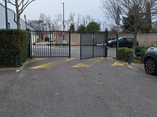 Place de stationnement aérienne 25€ + TVA