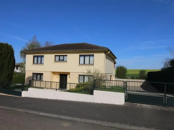 Maison 6 Pièces 141 m2- 57245 Mécleuves Frontigny