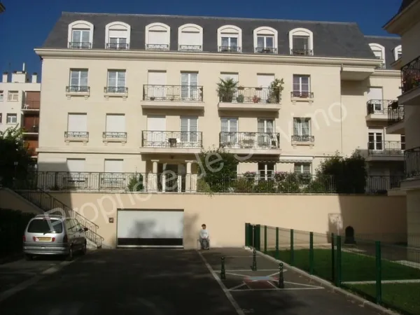 Appartement T1 à louer au centre-ville de Saint Fargeau Ponthierry