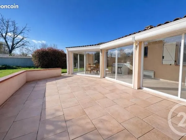 Maison 5 pièces 145 m²