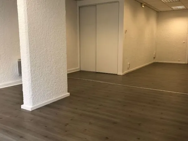 Local commercial 70 m²