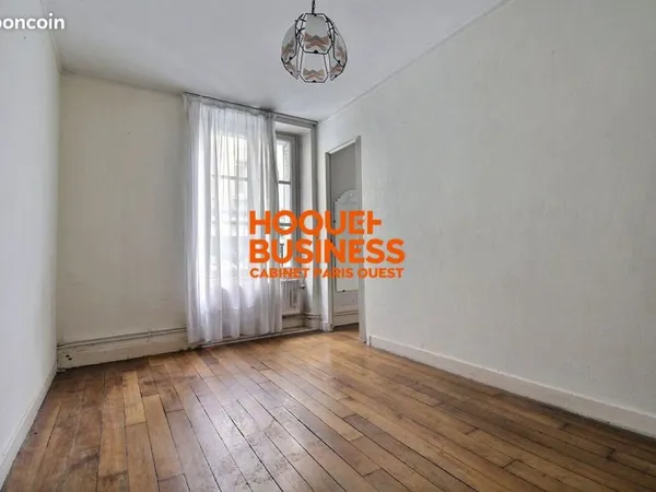 Bureaux 45 m² Vanves