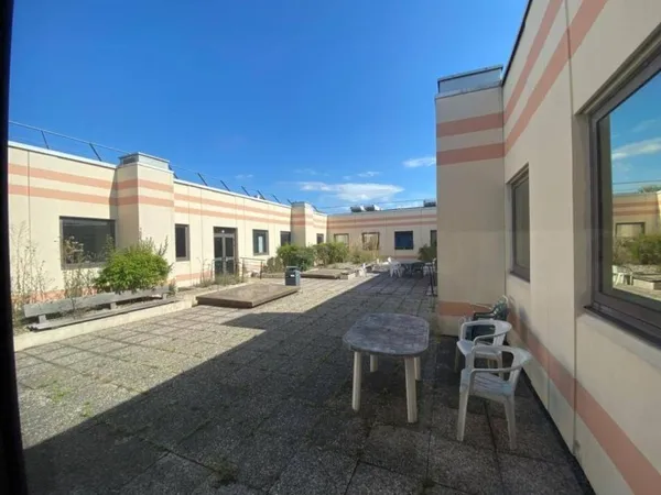 Bureaux 660 m²