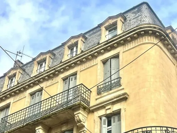 Appartement 6 pièces 193 m²