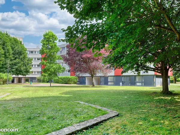 Appartement 73m2 2/3 chambres + garage fermé