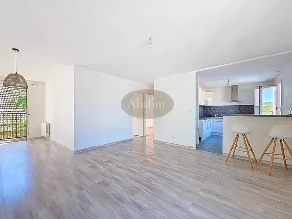 Appartement T3 avec garage