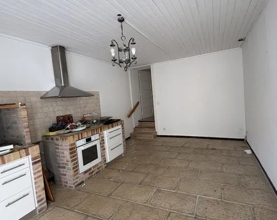 Maison de ville avec terrasse , jardin