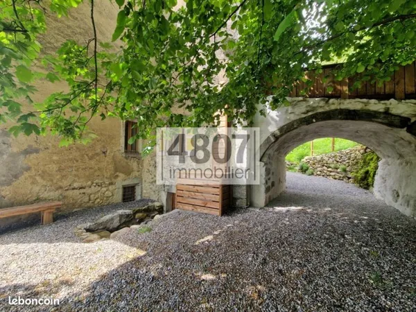 Appartement 3 pièces 100 m²