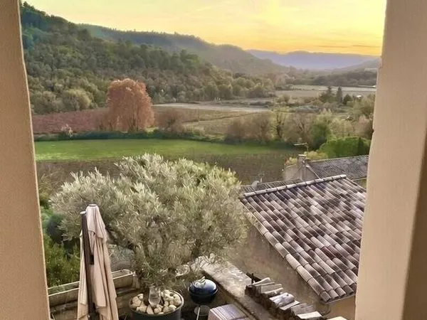 Maison 9 pièces 165 m²