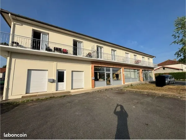 Immeuble 17 pièces 330 m²