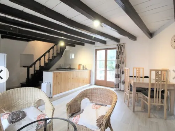Maison individuelle d'une chambre Rochechouart
