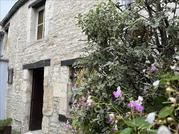 Maison 8 pièces 144 m²