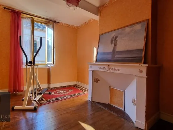 MAISON T4 - 125 m2 - CENTRE VILLE - JARDIN