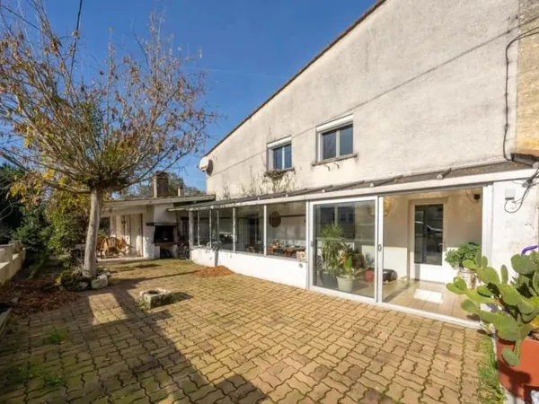 Maison 6 pièces 150 m²