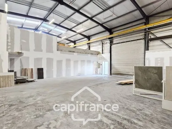 Bureaux 427 m²