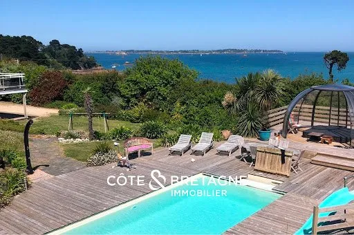 Villa 6 pièces 160 m²