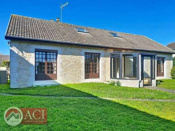 Maison 7 pièces 104 m²