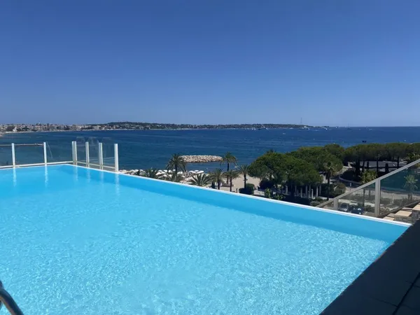 GOLFE JUAN - PALAIS NAPOLEON - STUDIO