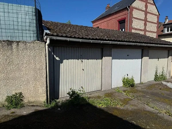 Parking 14 m²