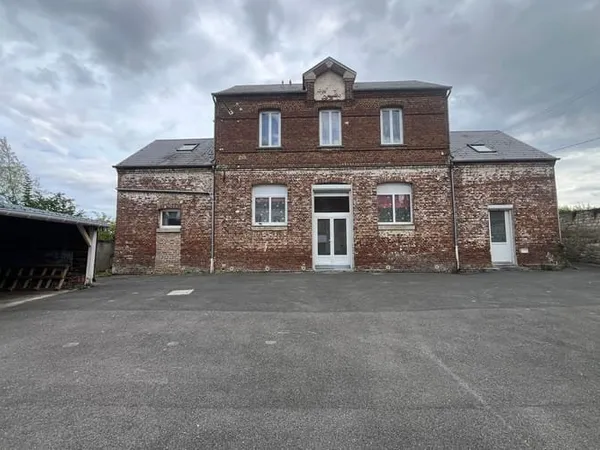 Maison 5 pièces 176 m²