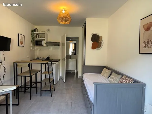 Location appartement meublé résidence étudiante sécurisée avec parking
