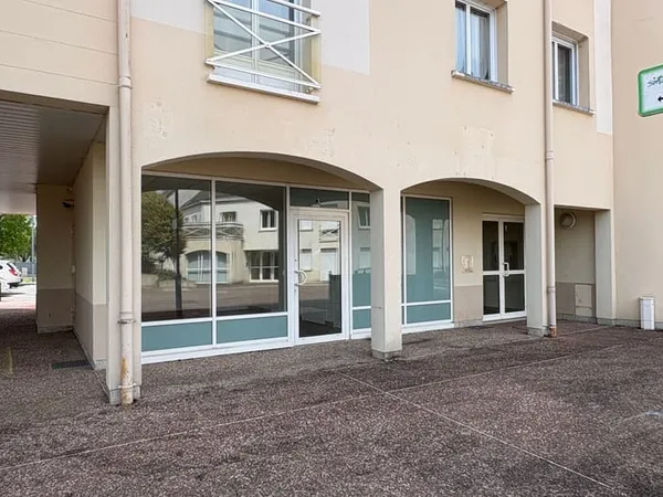 A LOUER - local d'activité 50 m² à St Avertin