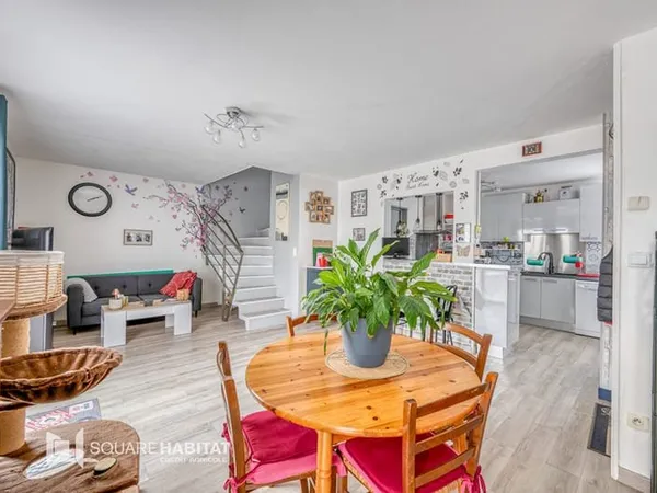 Maison Carignan De Bordeaux 4 pièce(s) 81 m2