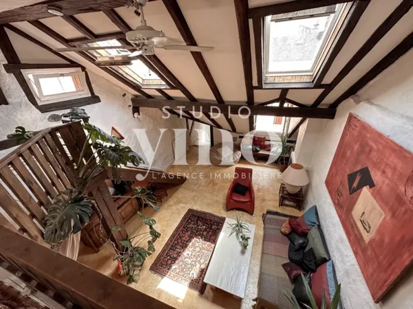 Appartement de caractère Vieille ville d'Annecy, dernier étage