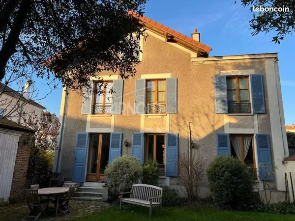 Maison 6 pièces 143 m²