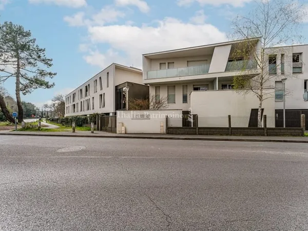 Appartement T2 avec terrasse et parking La Teste-de-Buch